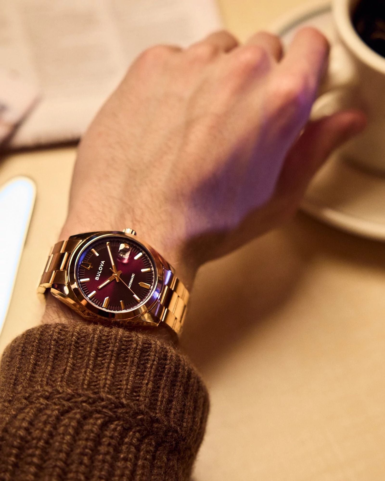 Bulova Surveyor Automatic | Oro Rosa & Dial Púrpura | 97B234