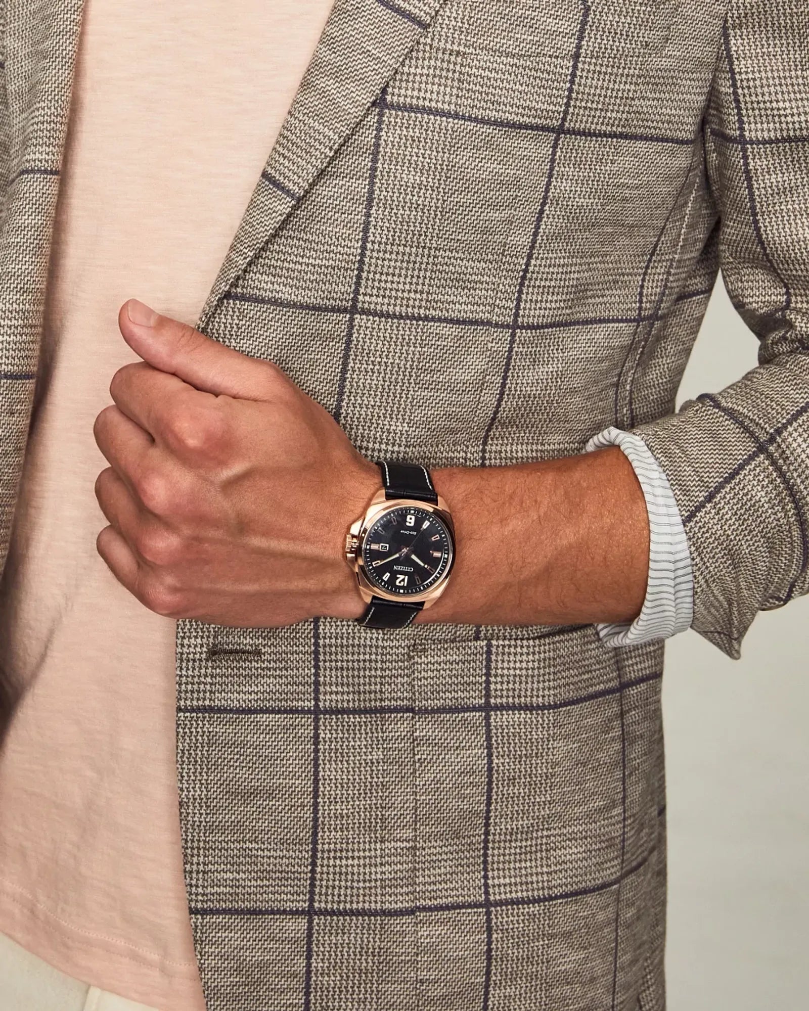 Citizen Eco-Drive Classic | Oro Rosa & Piel Negra | AW1723-02E