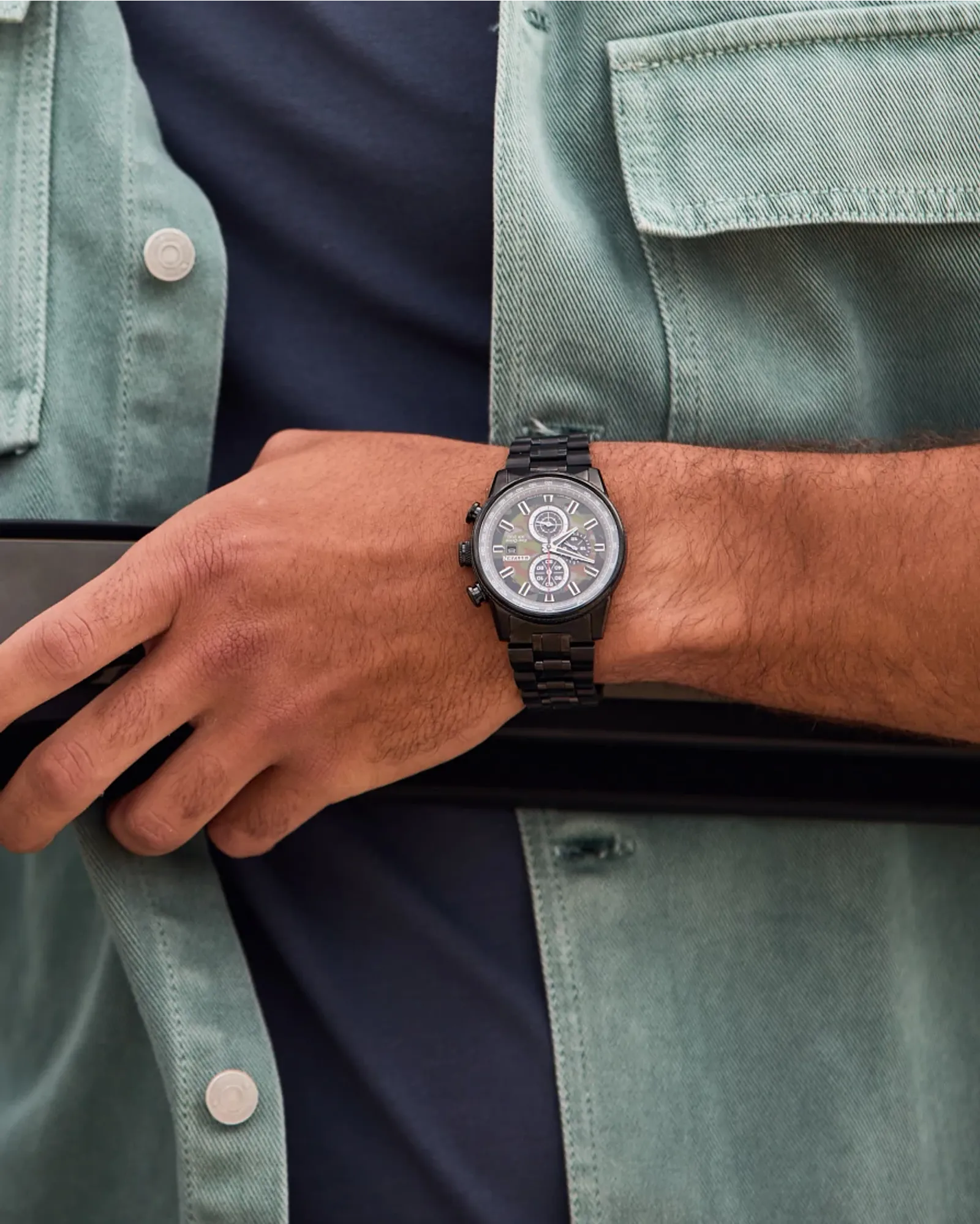 Citizen Nighthawk Chronograph | Acero Black IP & Dial Camuflaje | CA0805-53X