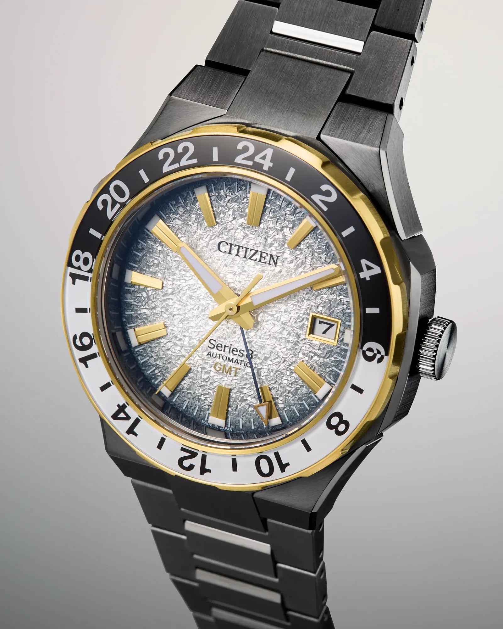 Citizen Series 8 880 GMT "Winter" Limited Edition | Mecánico 41mm